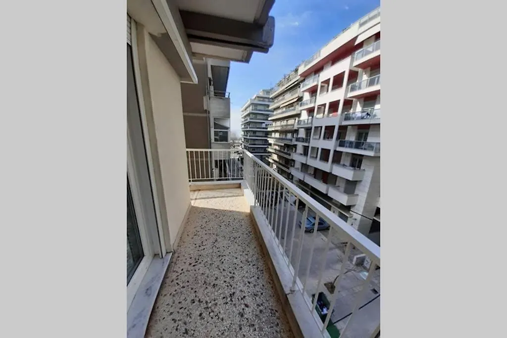 Thessaloniki Waterfront Apartment